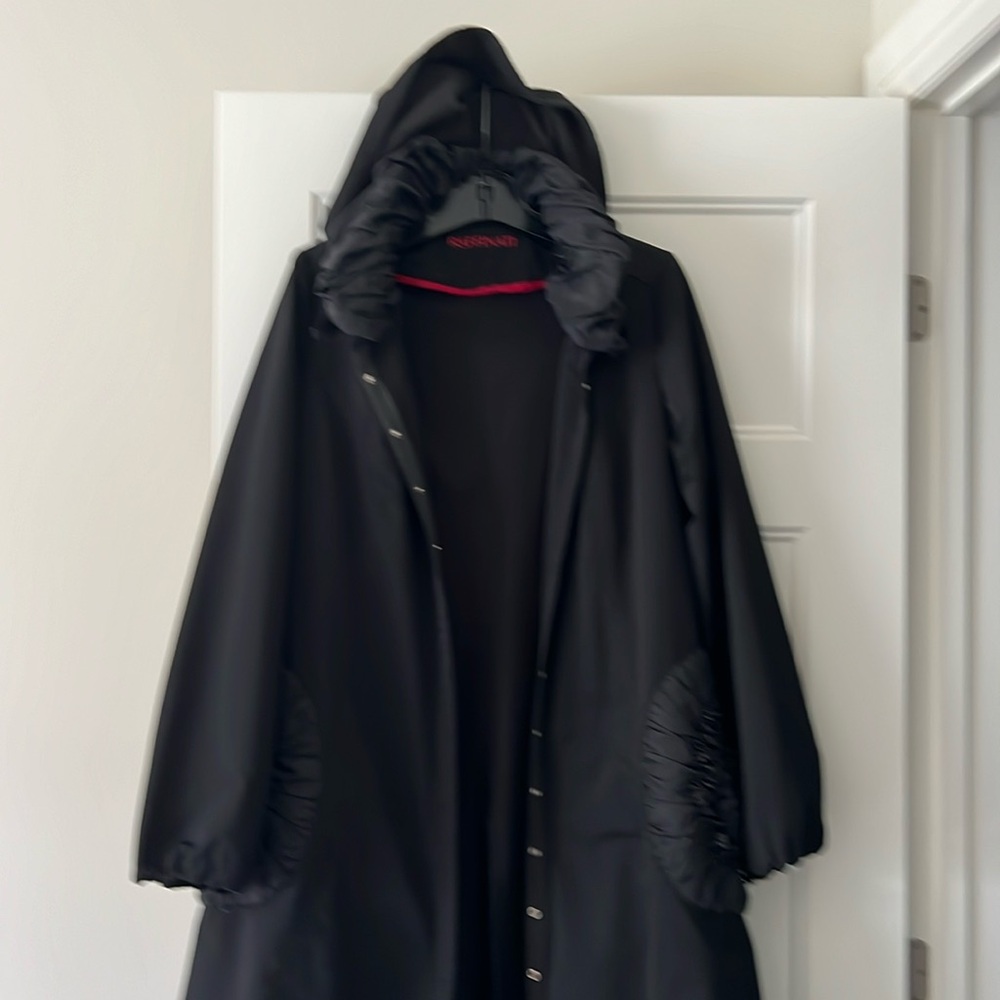 A black trench coat size 8 detachable hood and lining, high fashion